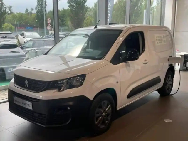 Peugeot Partner m 800kg electrique 136ch batterie 50 kwh — photo 9