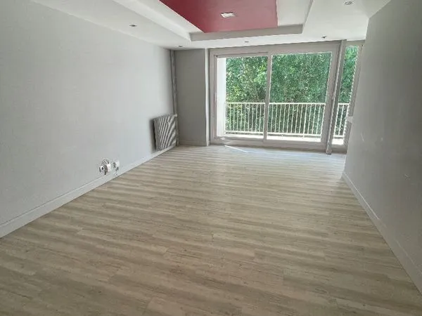 Appartement 5 pièces 93 m²