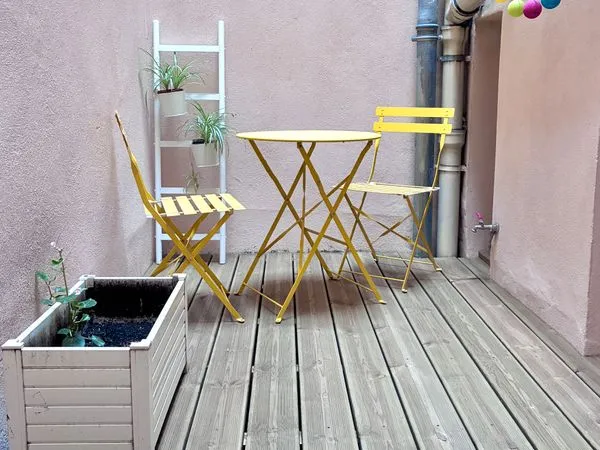 2 pièces avec terrasse privée au coeur de Paris