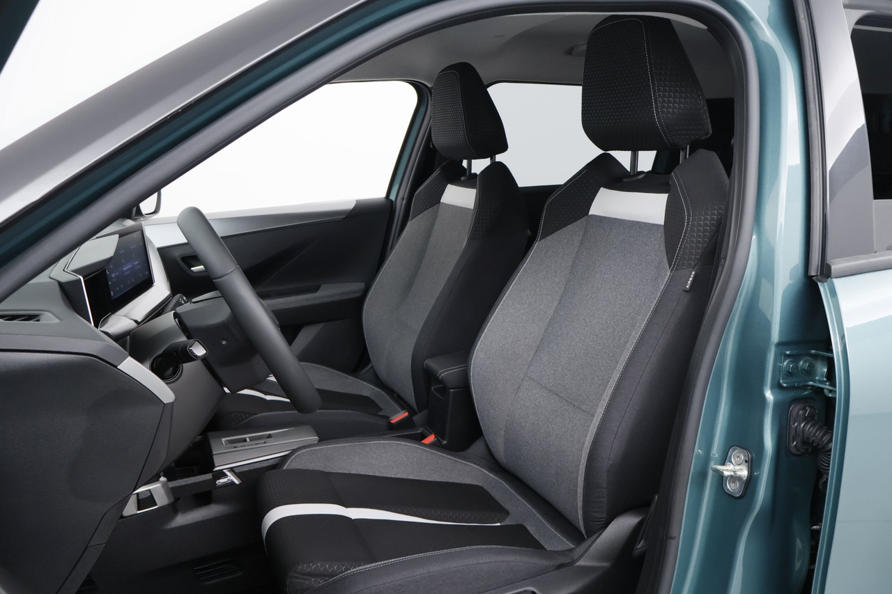 Opel Frontera — photo 12