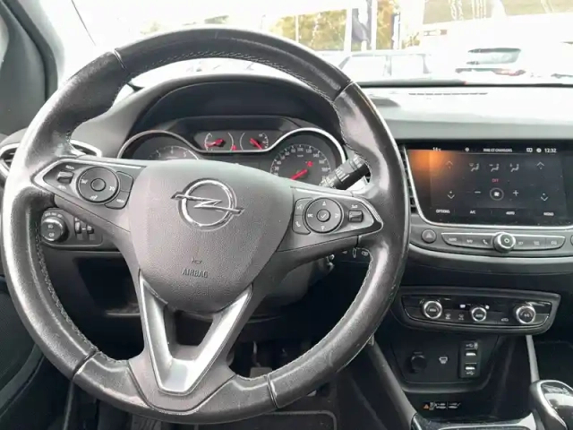 Opel Crossland X 1.2 turbo 130 ch — photo 40