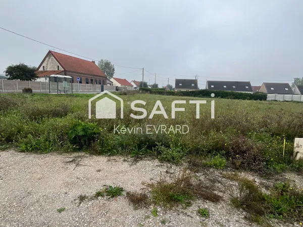 Terrain a bâtir 597m²
