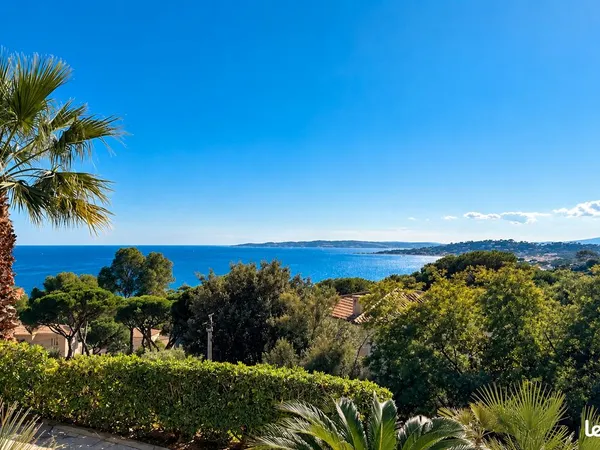 Villa 5 pièces 200 m²