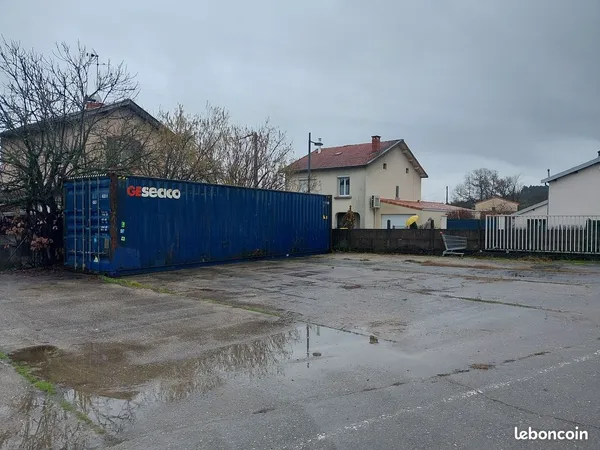 Zone de stockage/ depot/ container
