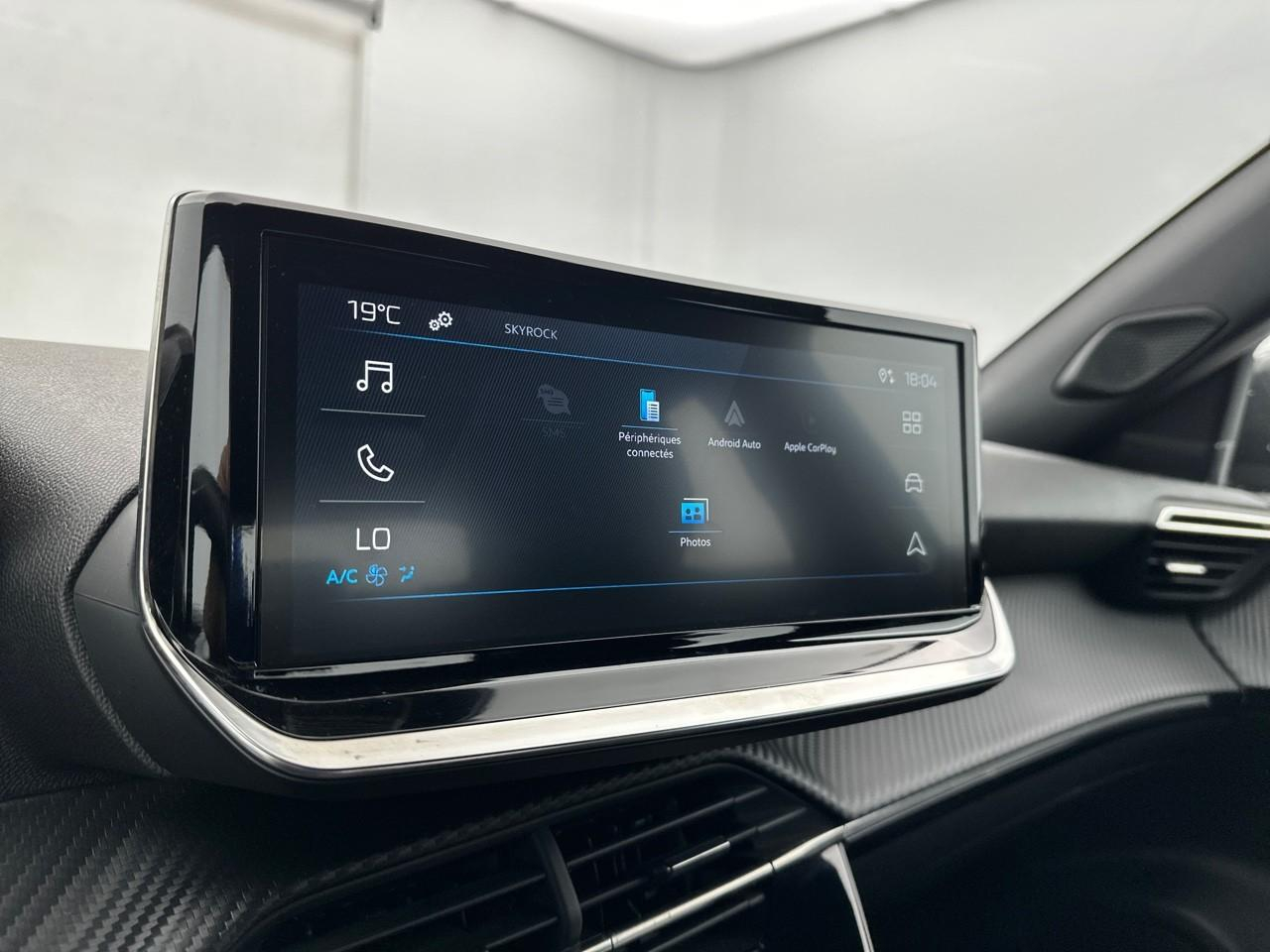 Peugeot 2008 100 s&s bvm6 style — photo 24