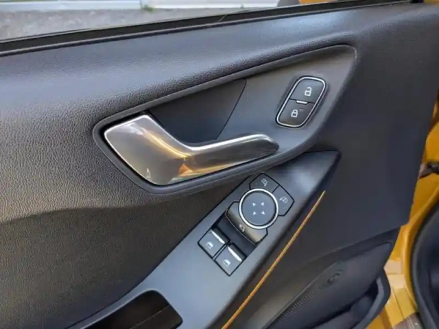 Ford Fiesta active 1.0 ecoboost 100ch s&amp;s pack bva euro6.2 — photo 8