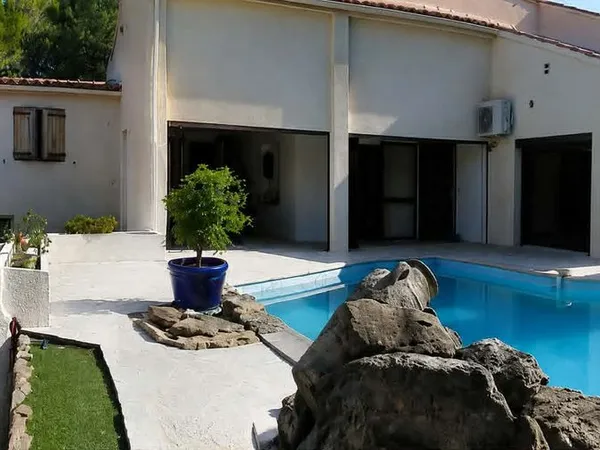 Magnifique propriété composée de 2 maisons
