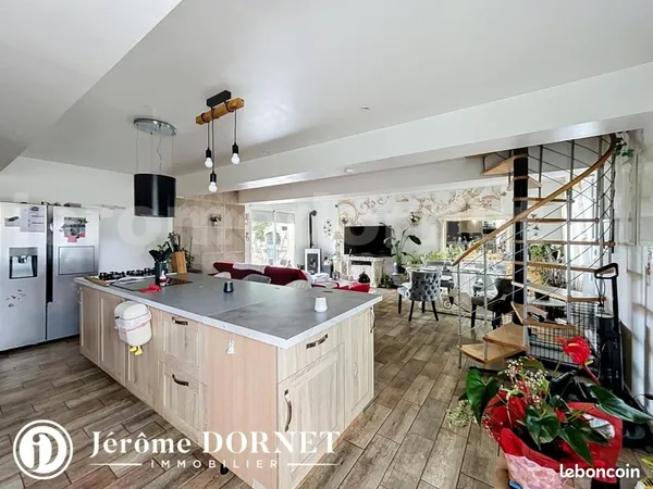 Maison 6 pièces 112 m²
