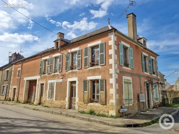 Maison 5 pièces 143 m²