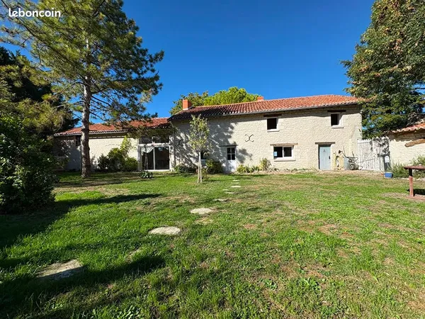 Propriété 4 pièces 122 m²
