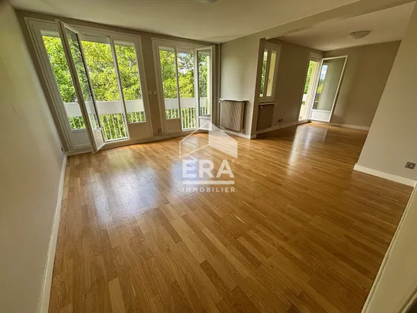 Appartement 5 pièces 100 m²