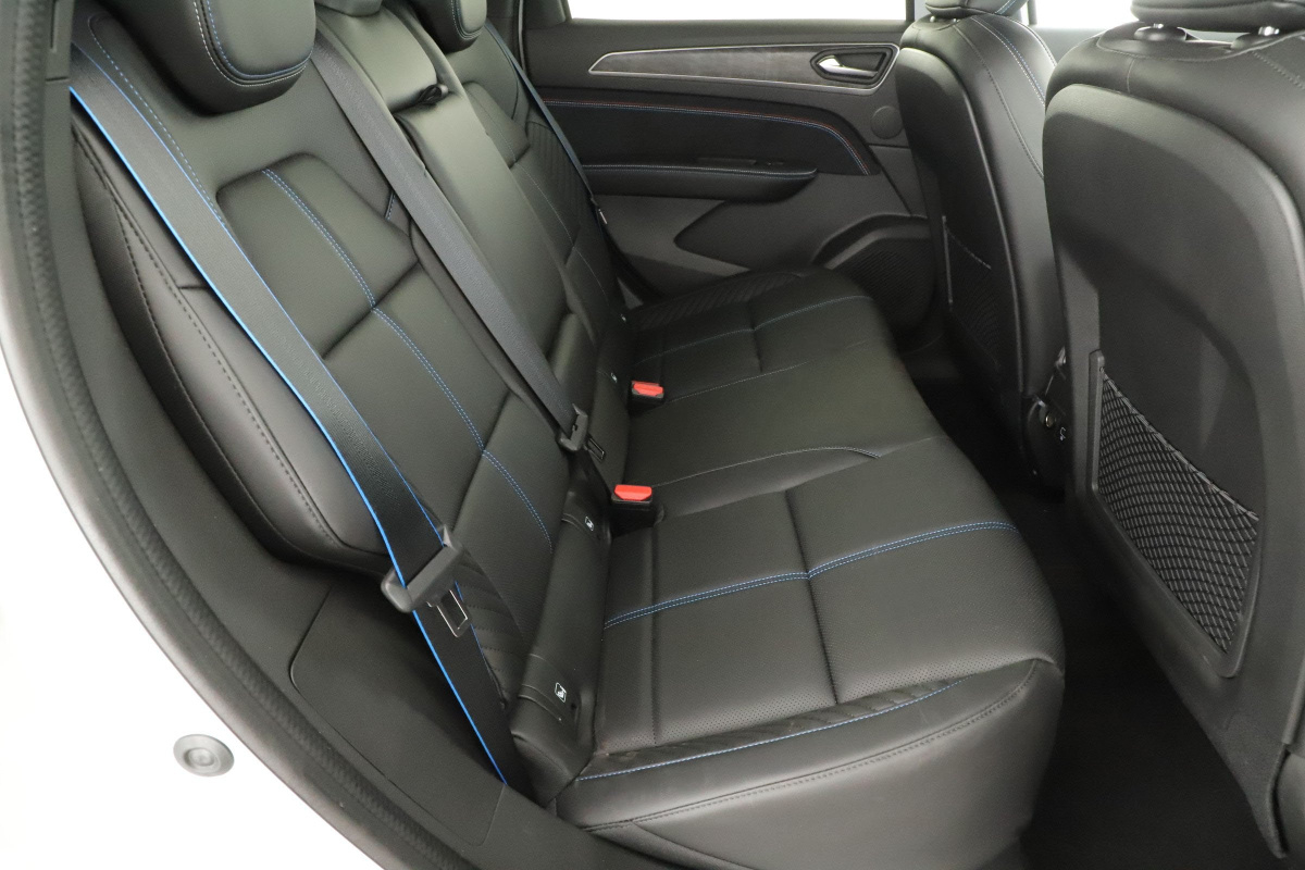 Renault Arkana — photo 11
