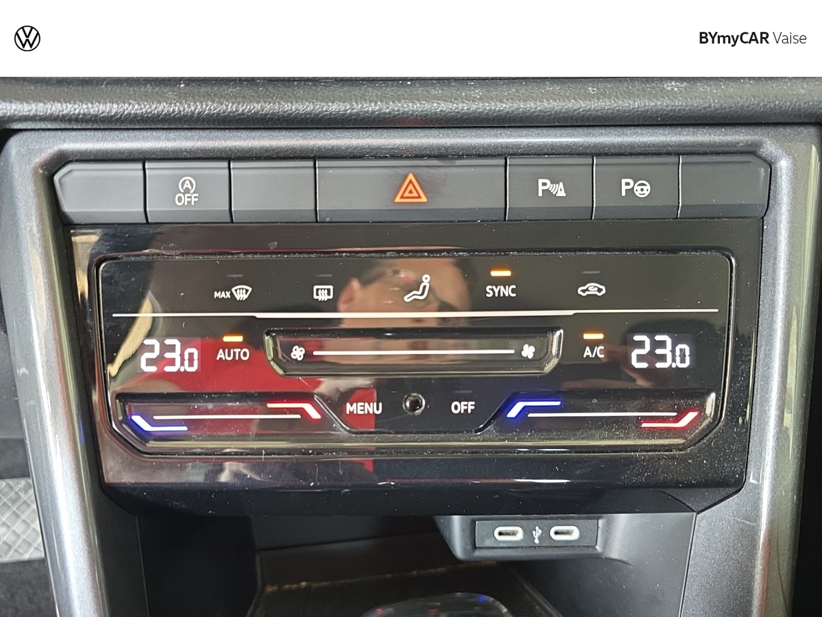 Volkswagen T-Roc 1.5 TSI EVO 150 Start/Stop DSG7 — photo 20