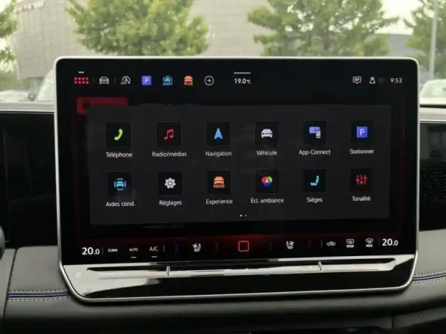 Volkswagen Tiguan 1.5 etsi 150ch dsg7 — photo 24