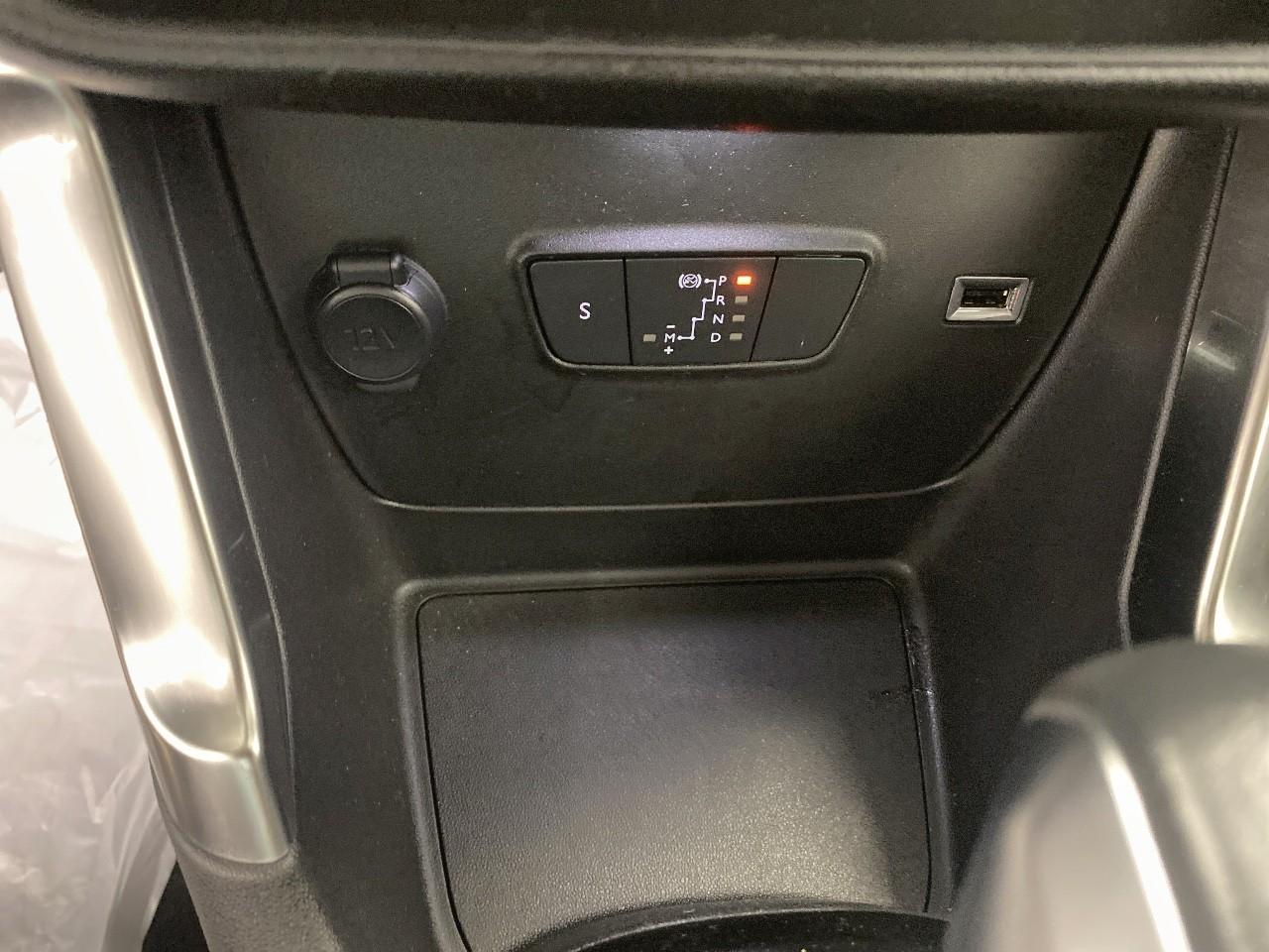 Citroën C3 Aircross puretech 130 s&s eat6 shine — photo 15