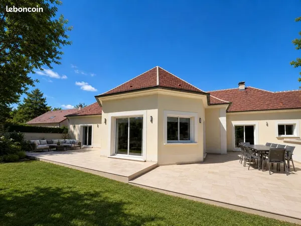Villa 8 pièces 430 m²