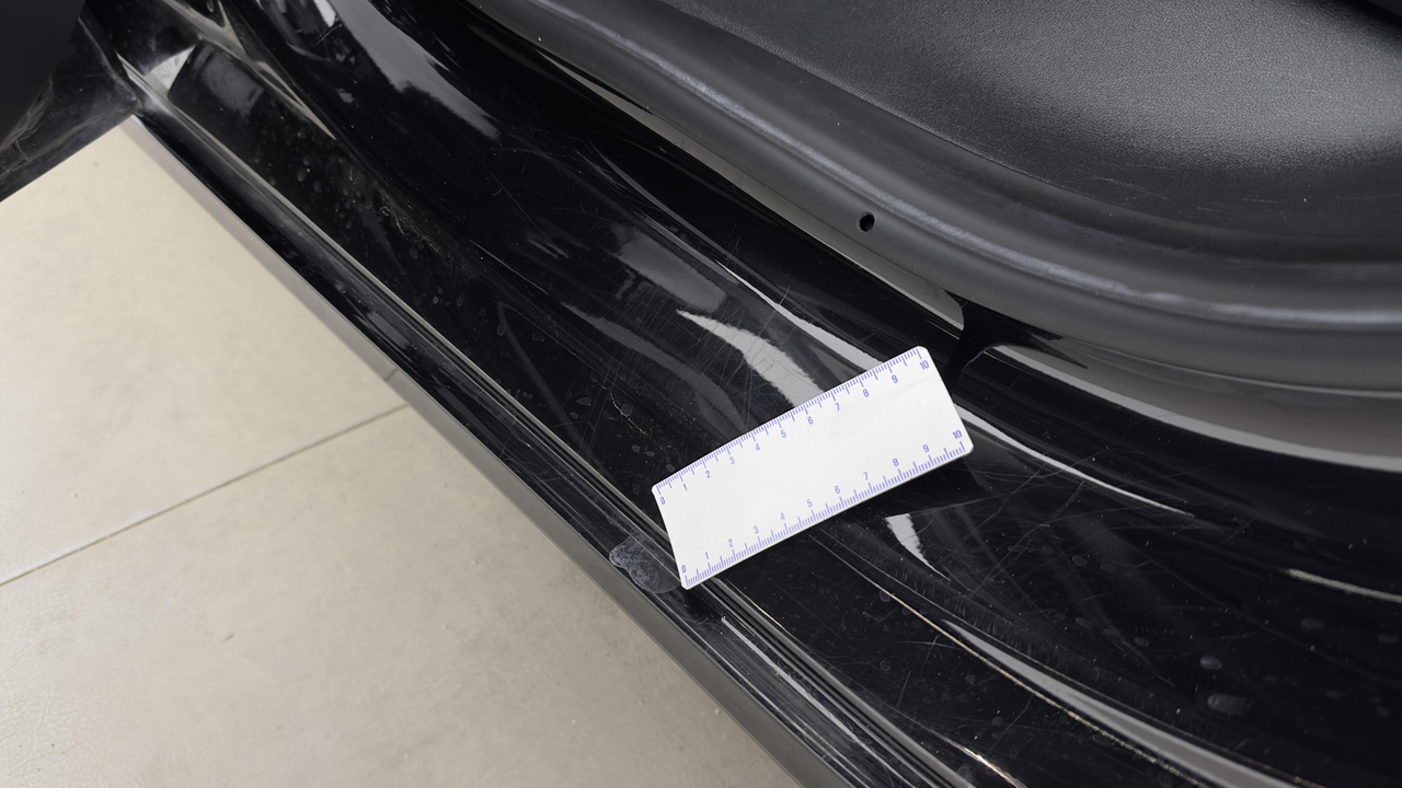 Tesla MODEL 3 RWD — photo 37