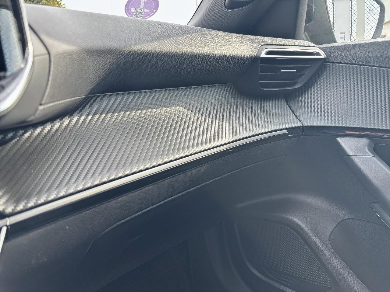 Peugeot 2008 1.2 puretech 130ch s&s allure eat8 — photo 21