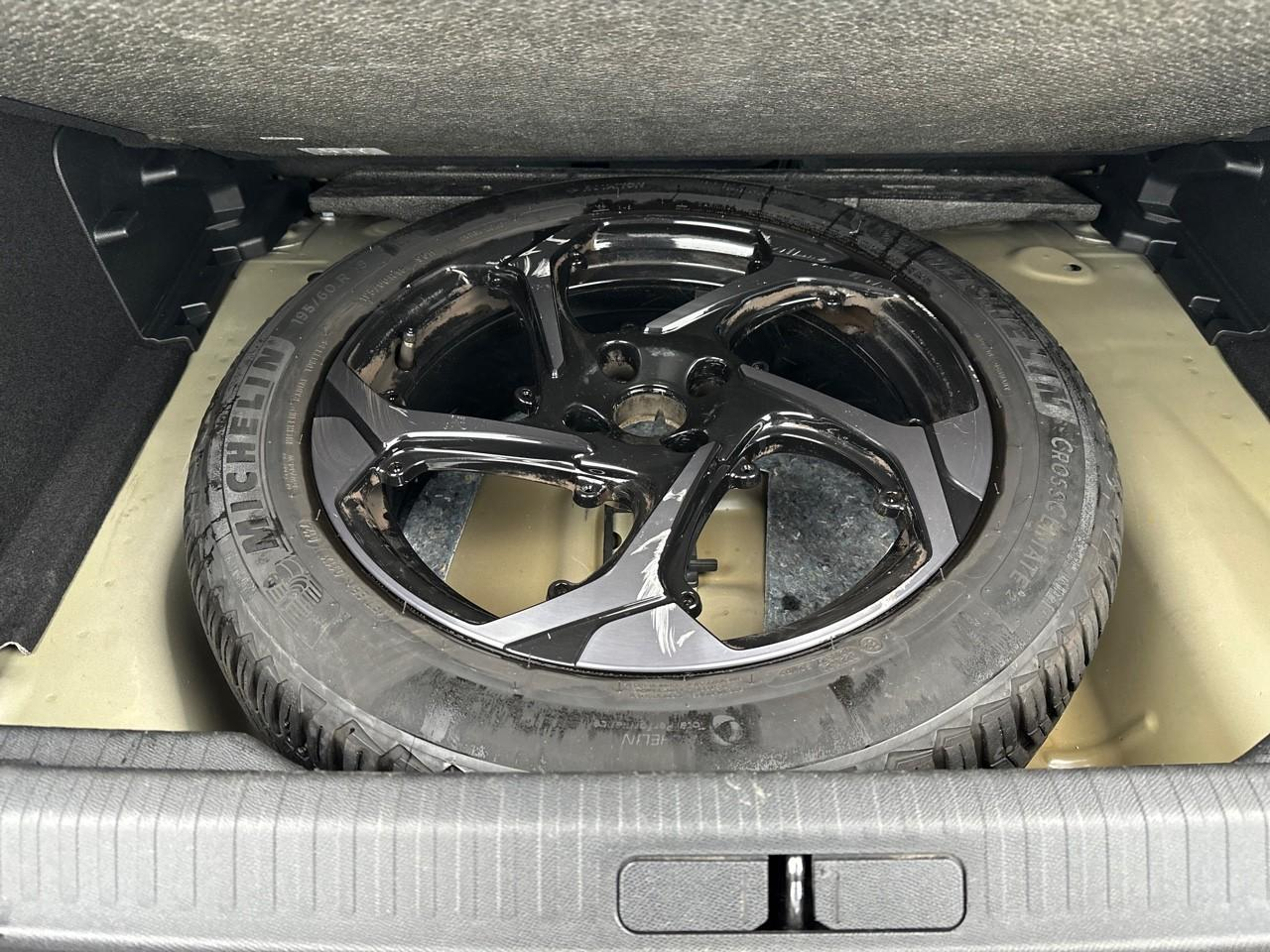 Citroën C4 puretech 130 s&s eat8 feel pack — photo 38