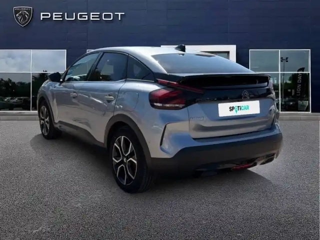 Citroën C4 e- 136 ch automatique — photo 8