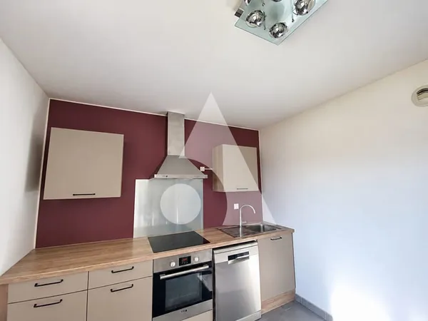 À Louer appartement T3 quartier calme de Delle