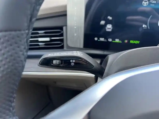 Mg S9 1.5l phev 220kw premium — photo 18