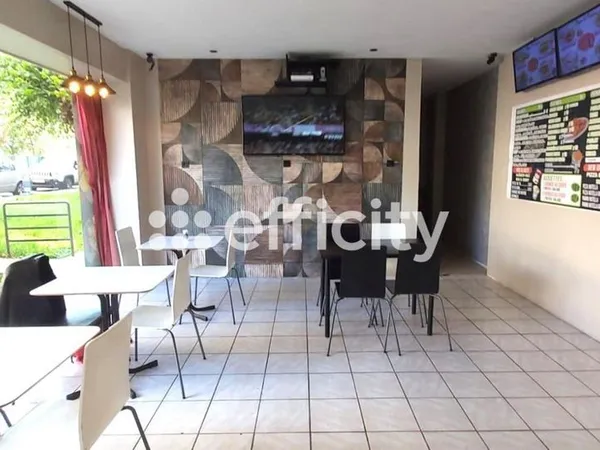 Fonds de commerce 107 m²
