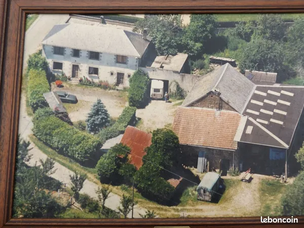 Maison avec grange et dependances