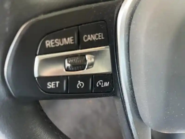 Bmw Serie 1 série 1 116ia 109ch edition sport dkg7 — photo 6
