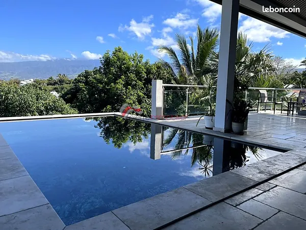 Villa 6 pièces 181 m²