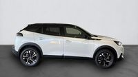 Peugeot 2008 1.2 PureTech 130ch S&S GT — photo 4