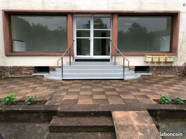 Commerce Location Niederbronn-les-Bains 60m² 650€