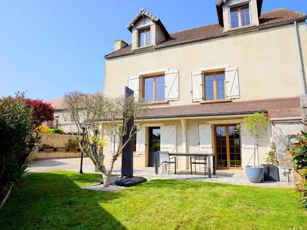 Maison 5 pièces 136 m²