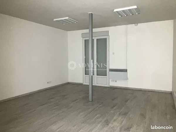 Bureaux 200 m²