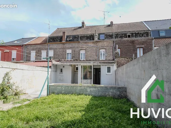 Grande maison des années 30 - 158 m² - 4 chambres + bureau - à rénover