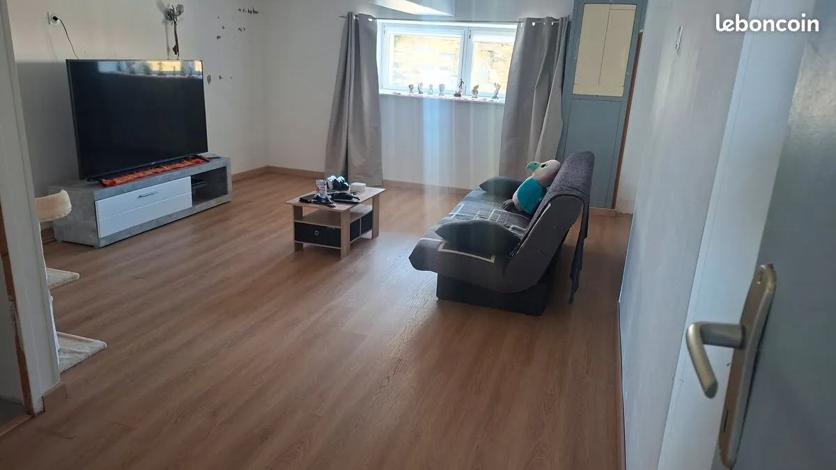 Photo 3