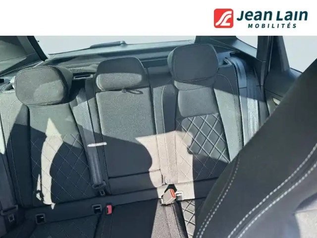 Skoda Karoq 1.5 tsi evo 2 150 ch act dsg7 — photo 17