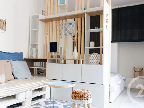 Studio 1 pièce 23 m²