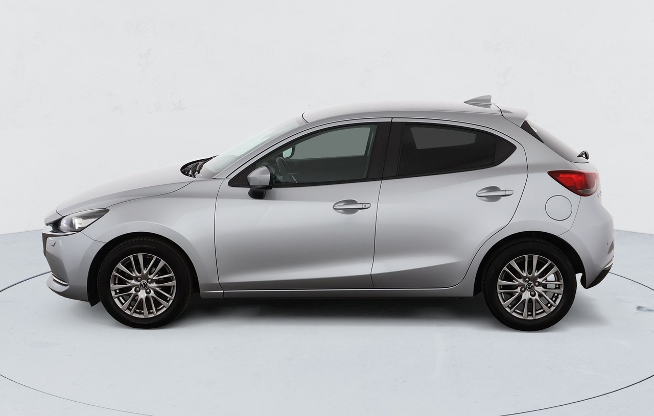 Mazda Mazda 2 — photo 2