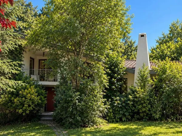 Maison 5 pièces 280 m²