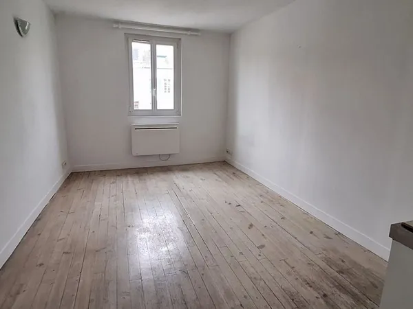 Studio 1 pièce 25 m²