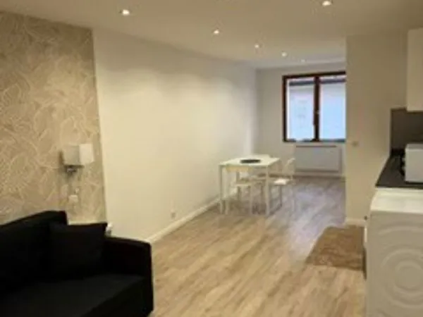 Appartement rénové en meublé centre vieille ville historique