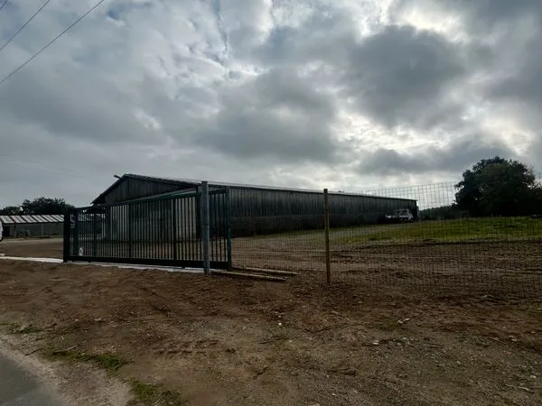Local d’activité et entrepôt Vente Rives de l'Yon  950m² 380000€
