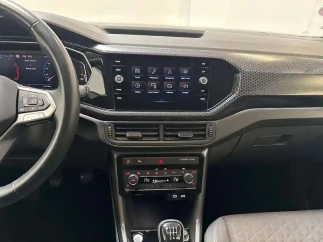 Volkswagen T-Cross 1.0 tsi 110 start/stop bvm6 carat — photo 10