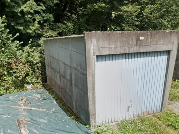 Loue garage 15 m²