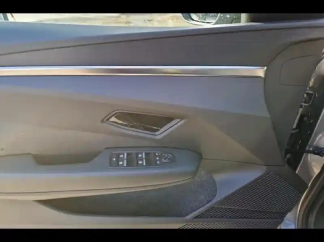 Renault Megane e-tech electric ev60 130ch evolution er super charge — photo 14