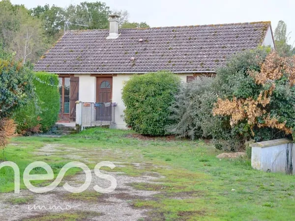 Maison plain pied sur sous sol complet à renover