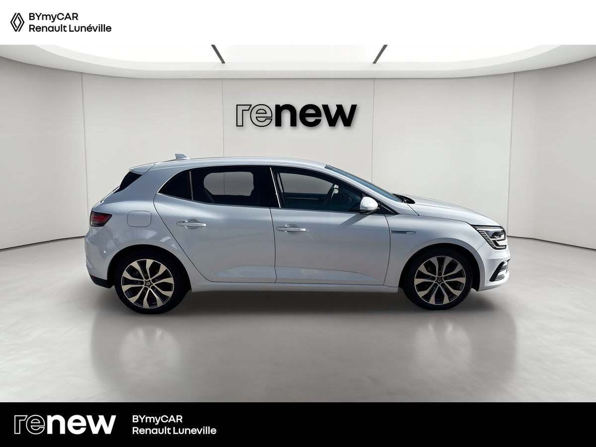 Renault Megane IV Berline Blue dCi 115 — photo 6