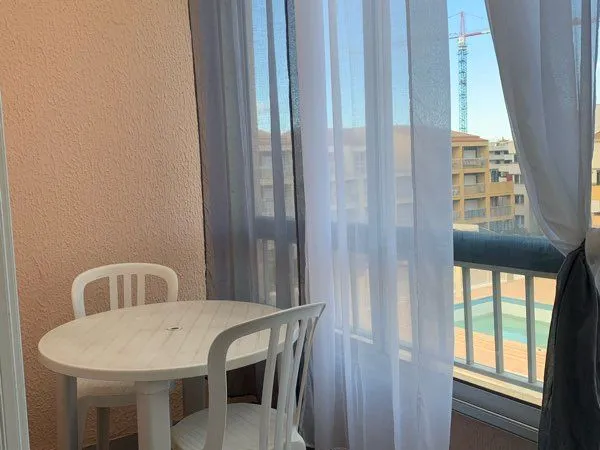 Studio au centre port grande roue location à l'année