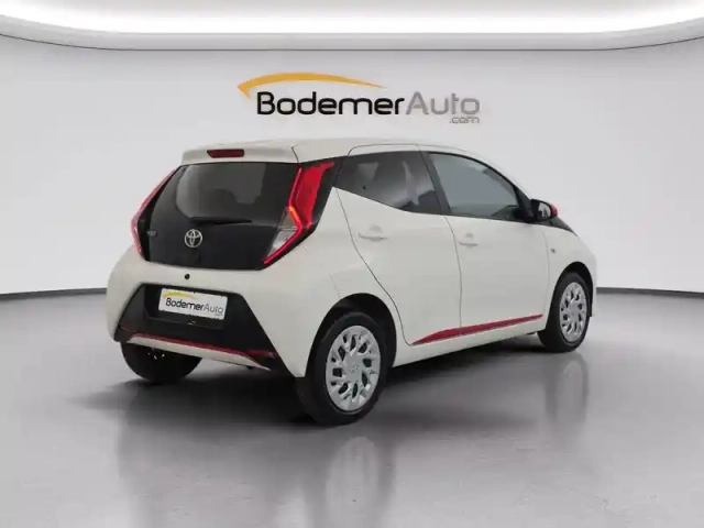 Toyota Aygo 1.0 vvt-i — photo 50
